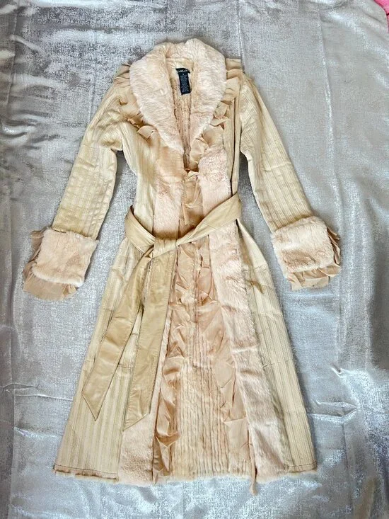 Bebe cream Silk  coat with leather belt - Picture 2 of 7